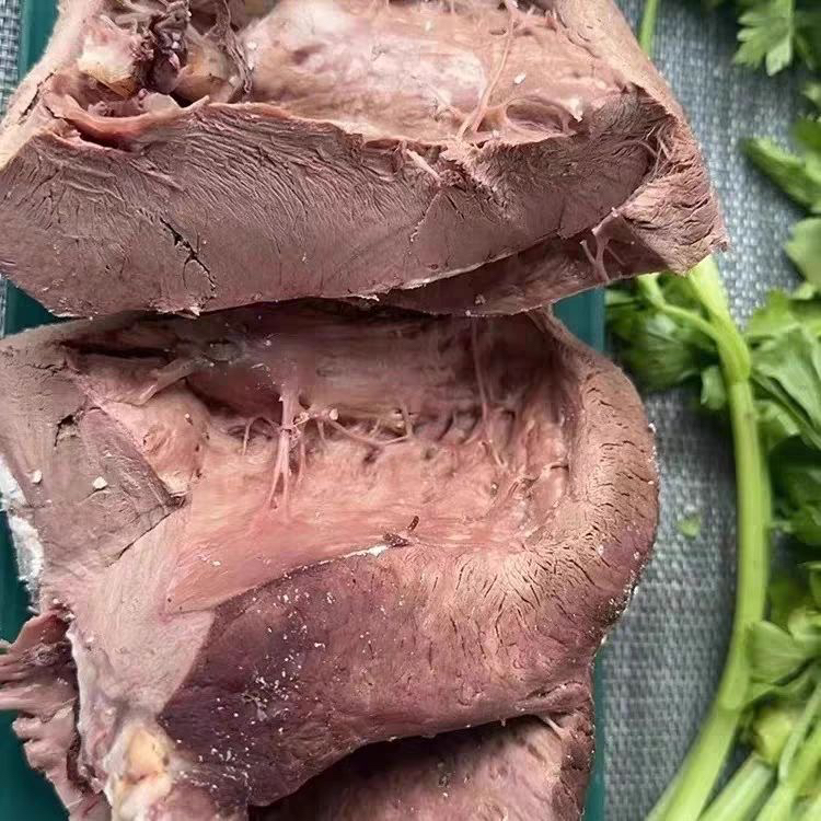 新鲜现煮全熟黄牛心