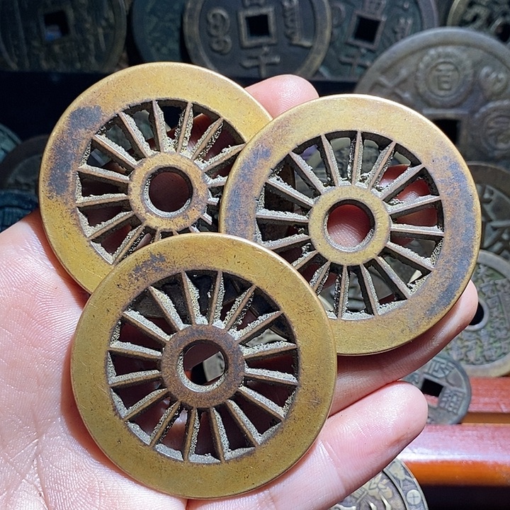 和****铜现代花钱工艺品工艺品