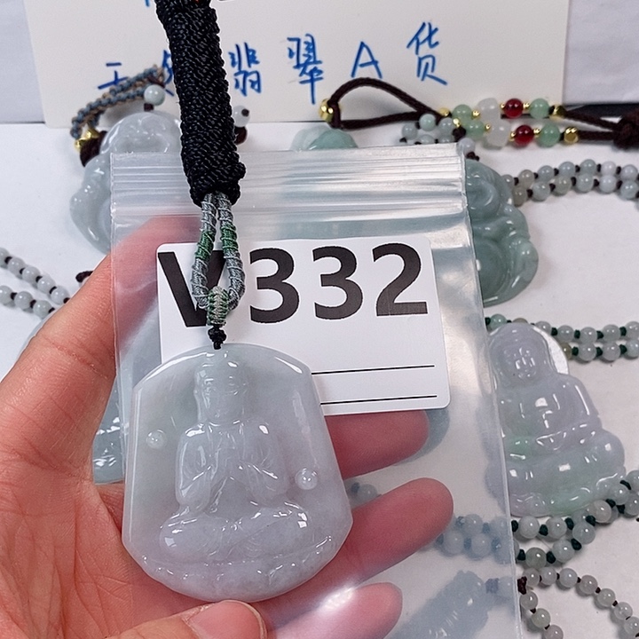 翡翠颈饰未镶嵌天然