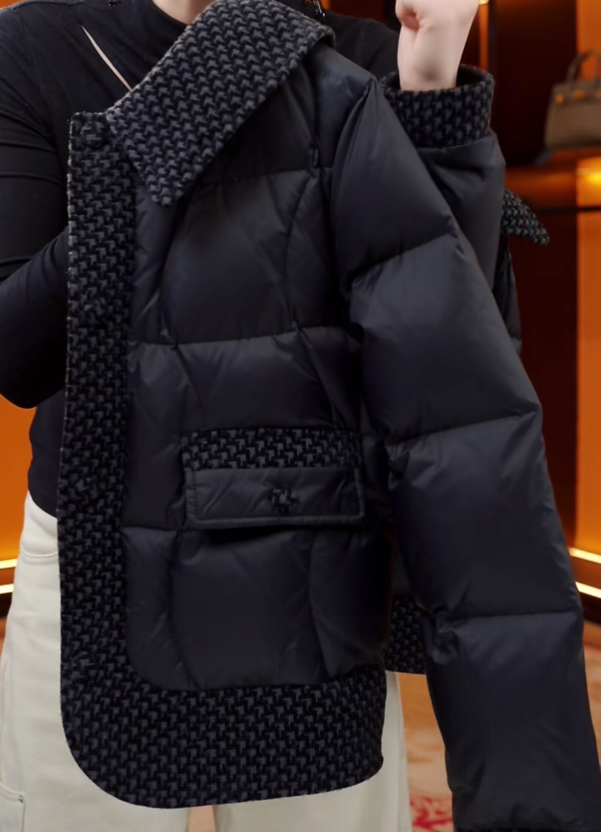 XA-【新年必入】2025冬季女款黑金系列高级感冬季新款羽绒服