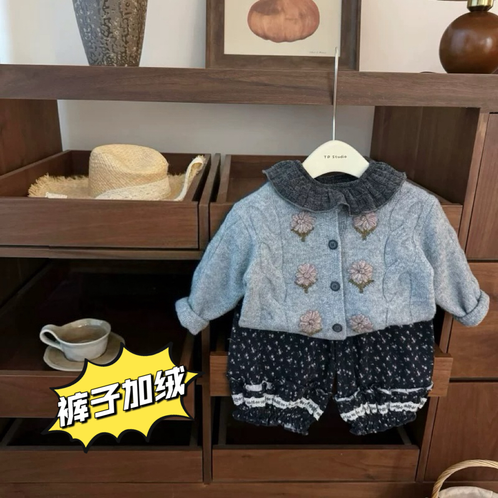 森系！女宝原创手工钩花针织毛衣碎花灯笼裤洋气套装