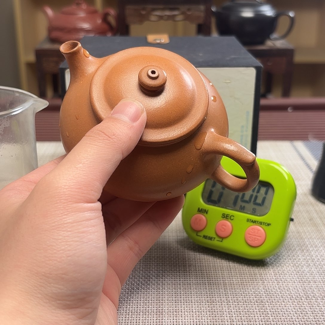 紫砂茶壶大*哥微瑕处理