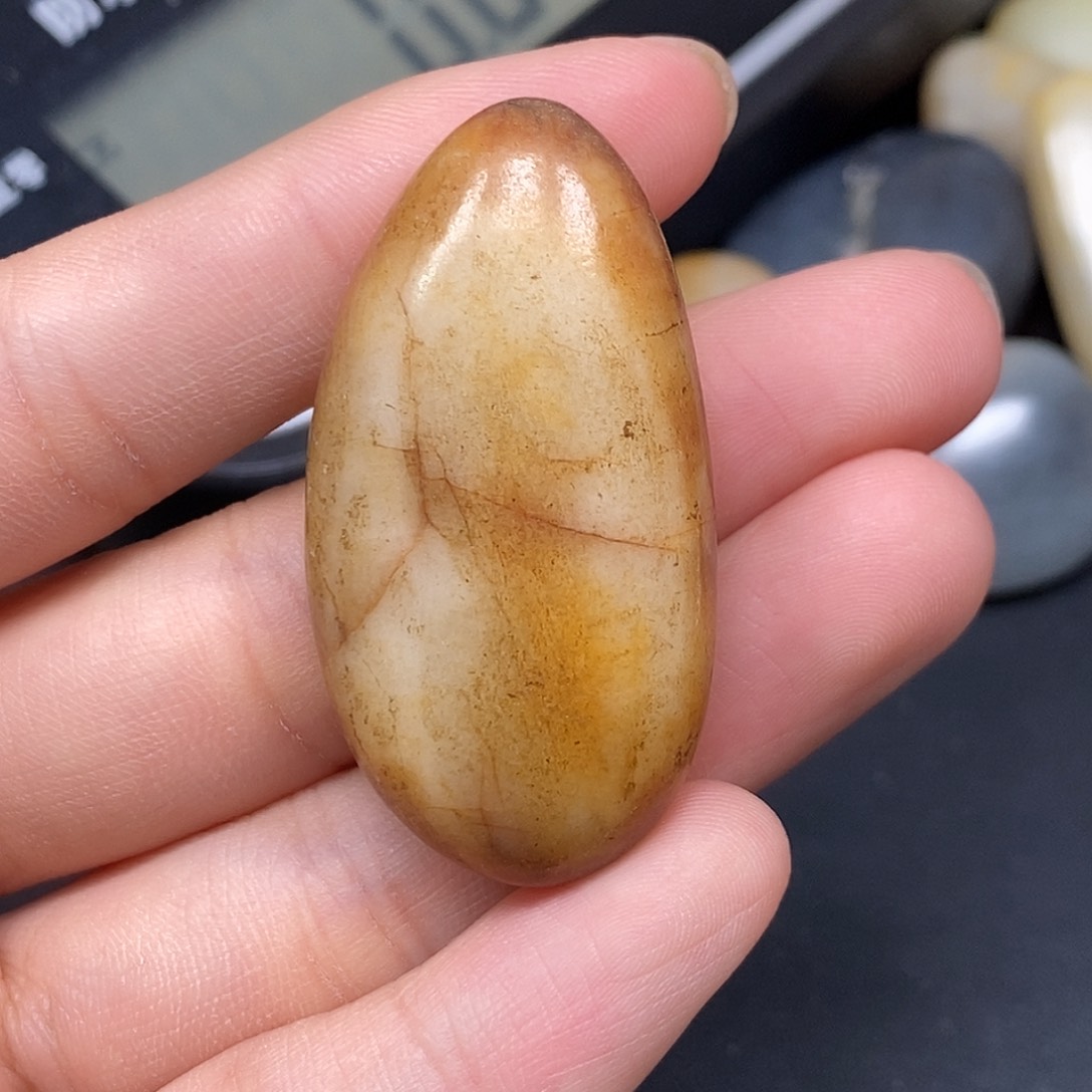 和田玉（糖玉）未镶嵌挂件