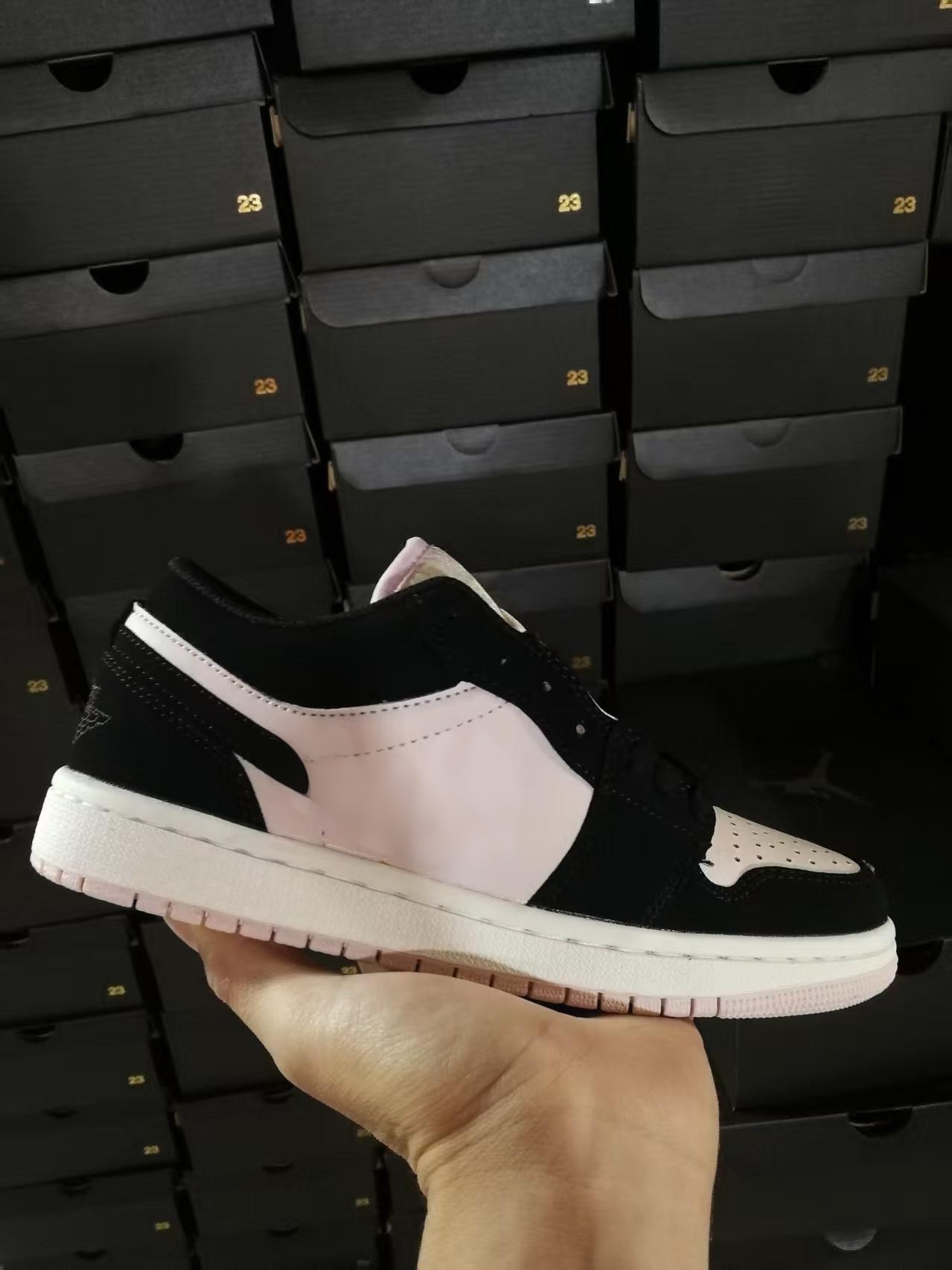 【莆田aj1】低帮时尚休闲板鞋