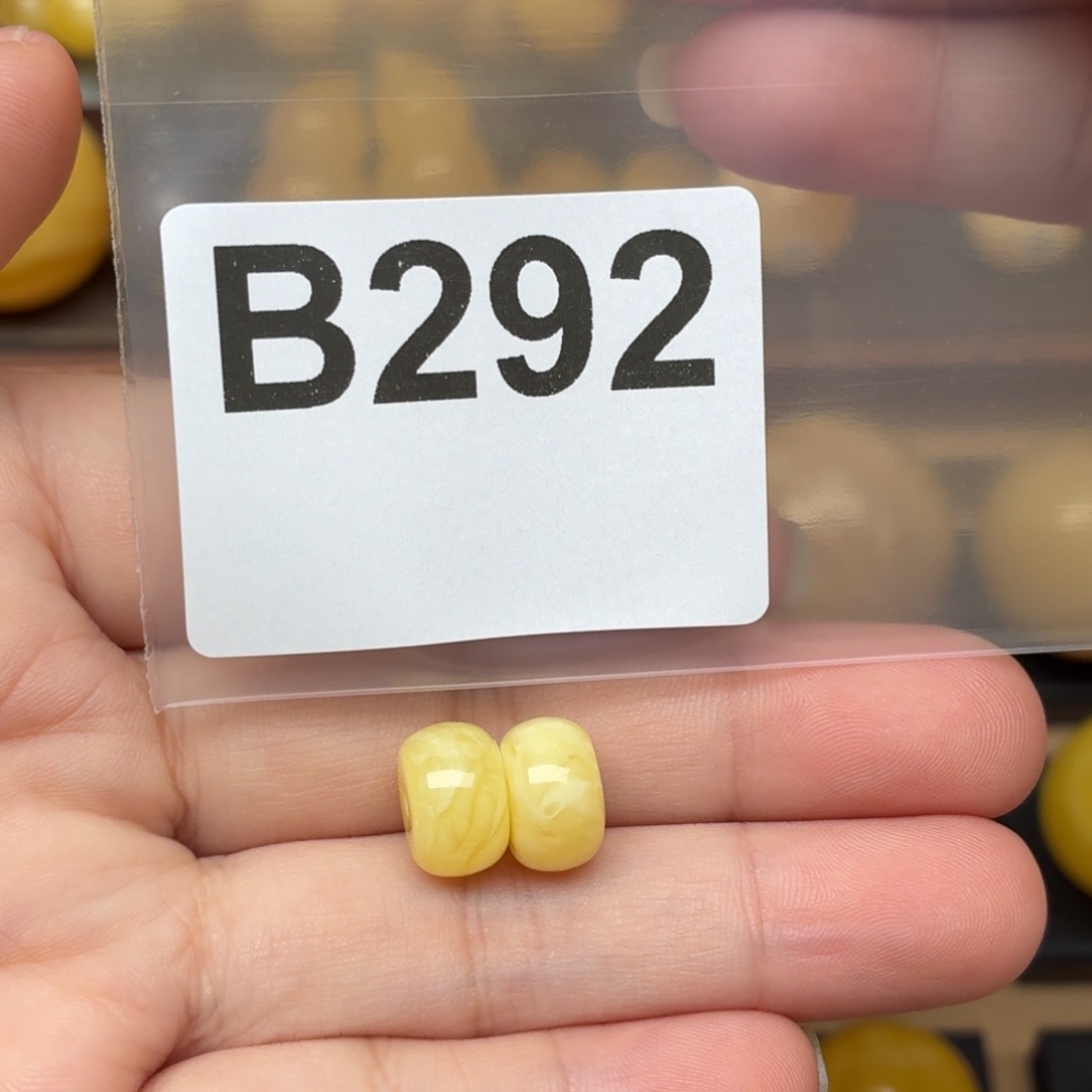 大***罗蜜蜡未镶嵌裸石蜜蜡10.4/6.5左右