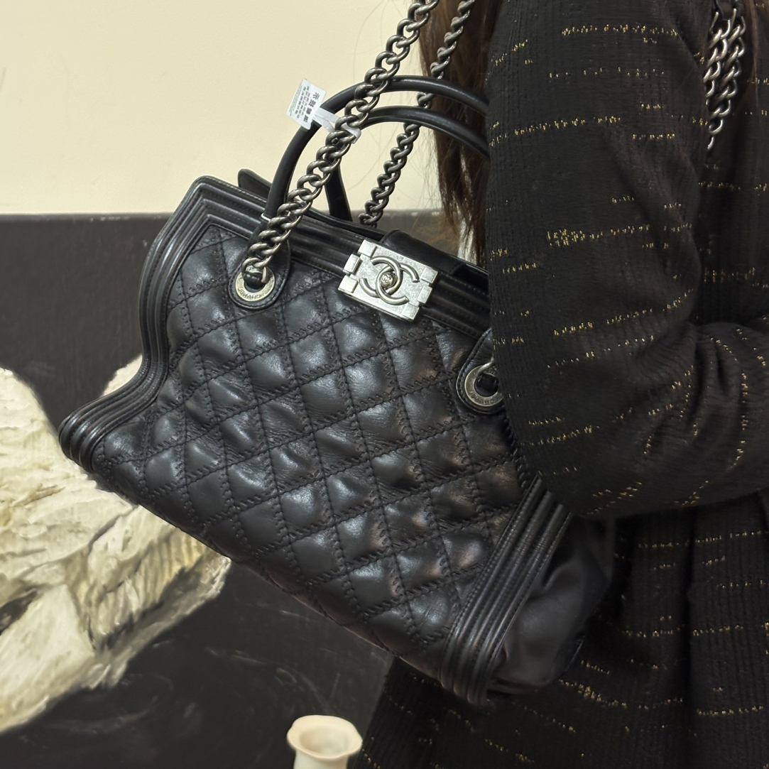 95新 Chanel/香奈儿 99新 黑色Leboy黑色单肩包