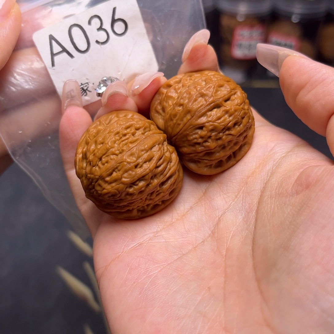 吊坠文玩核桃全品铁锤35 