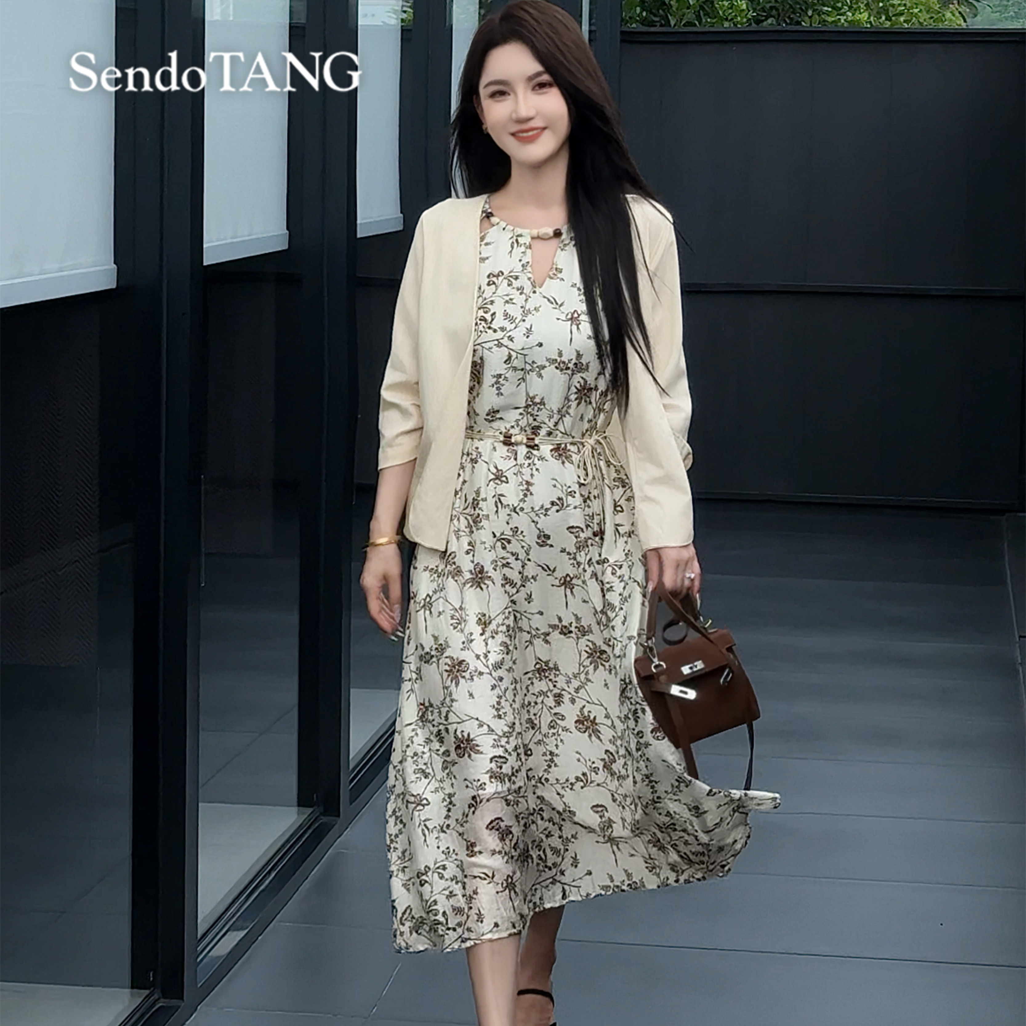 现货限定高货【年轮】胖多女装新款休闲时尚气质高级感连衣裙