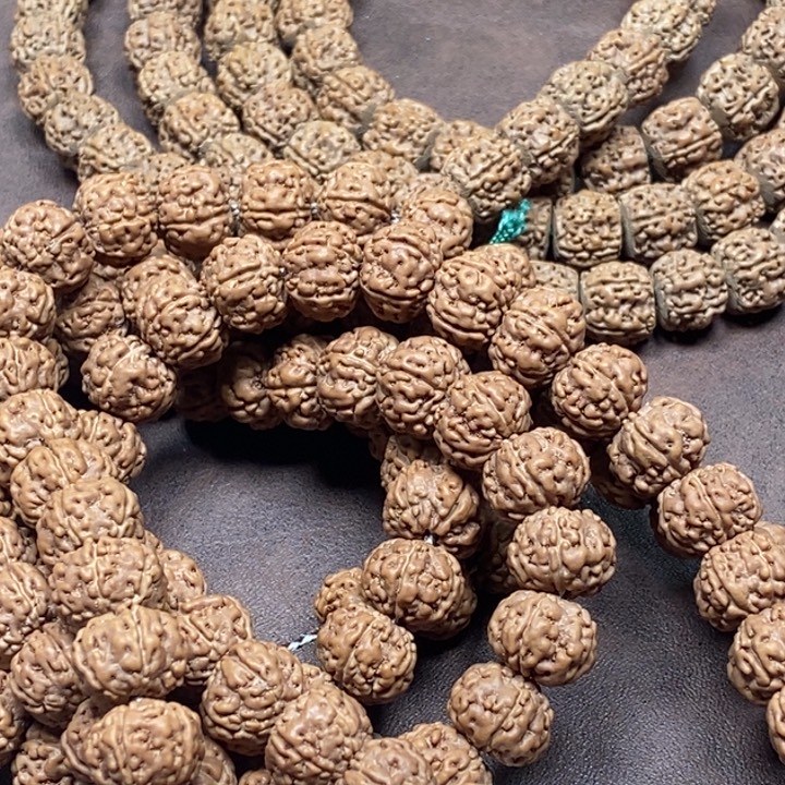 洪***壹吊坠金刚菩提108元平树王