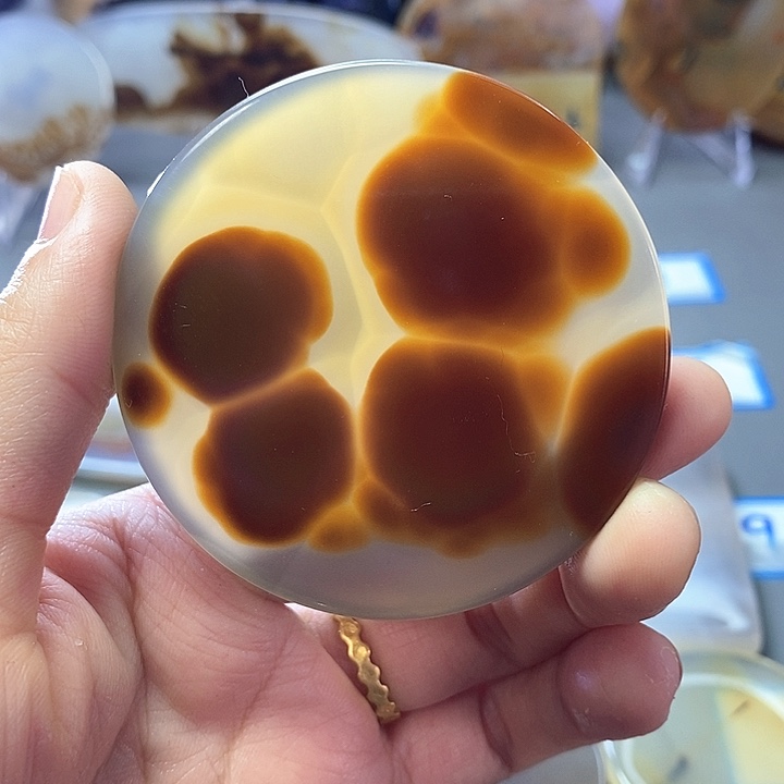 玛瑙/玉髓未镶嵌珠宝半成品