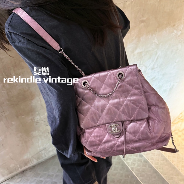 95新 Chanel/香奈儿 复燃精选/限量款炫彩珠光粉双肩包 