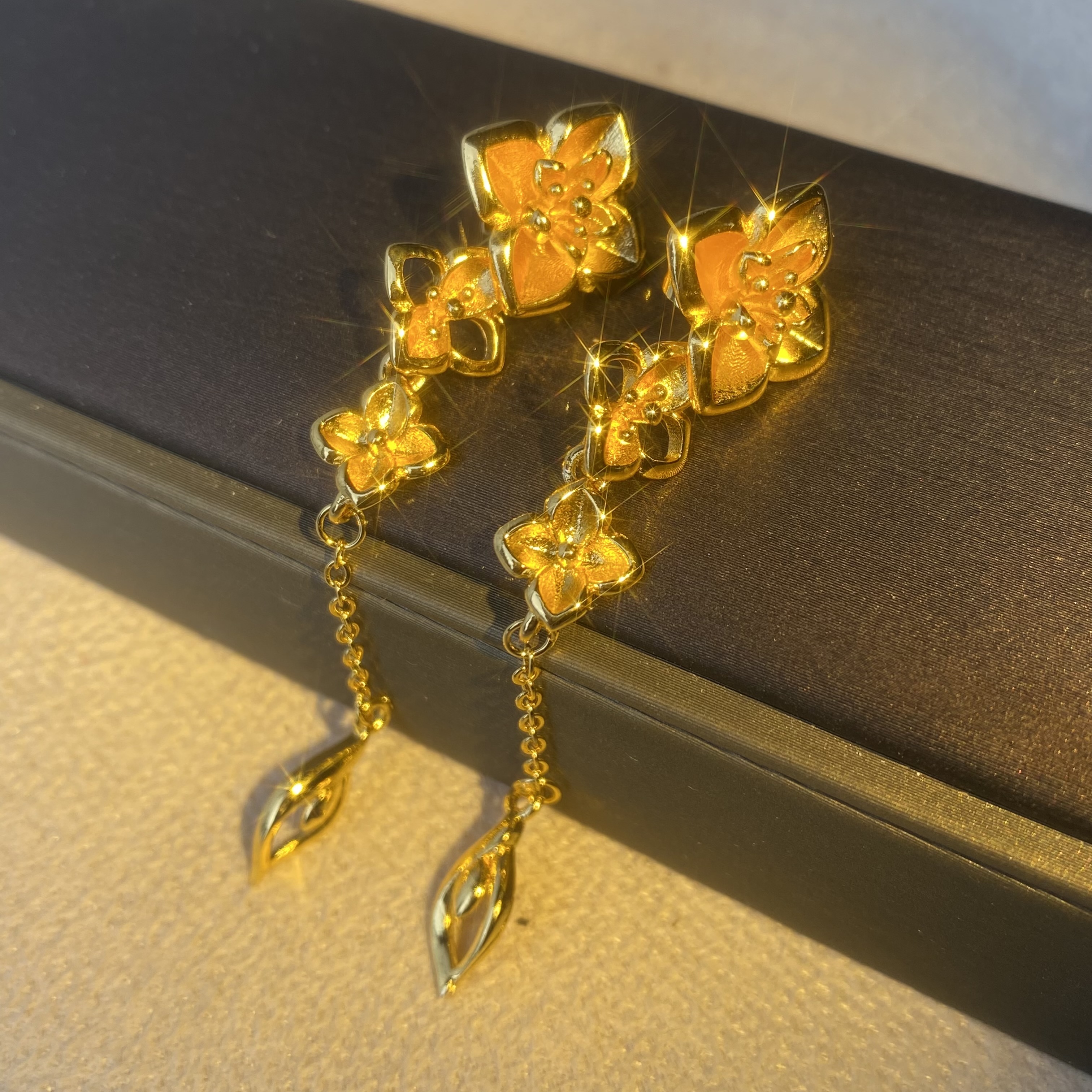 6704【耳环】轻奢精品金色女士耳环