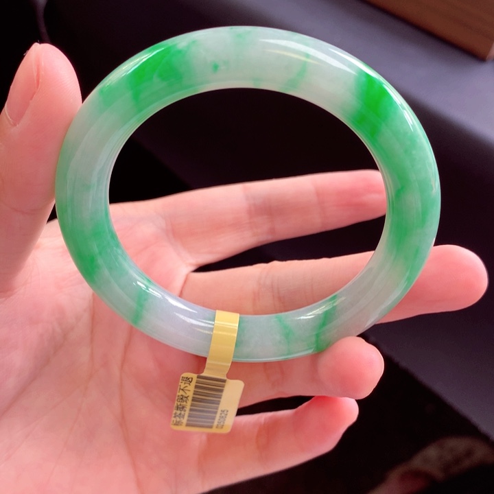 未镶嵌手镯（圆镯）翡翠8号