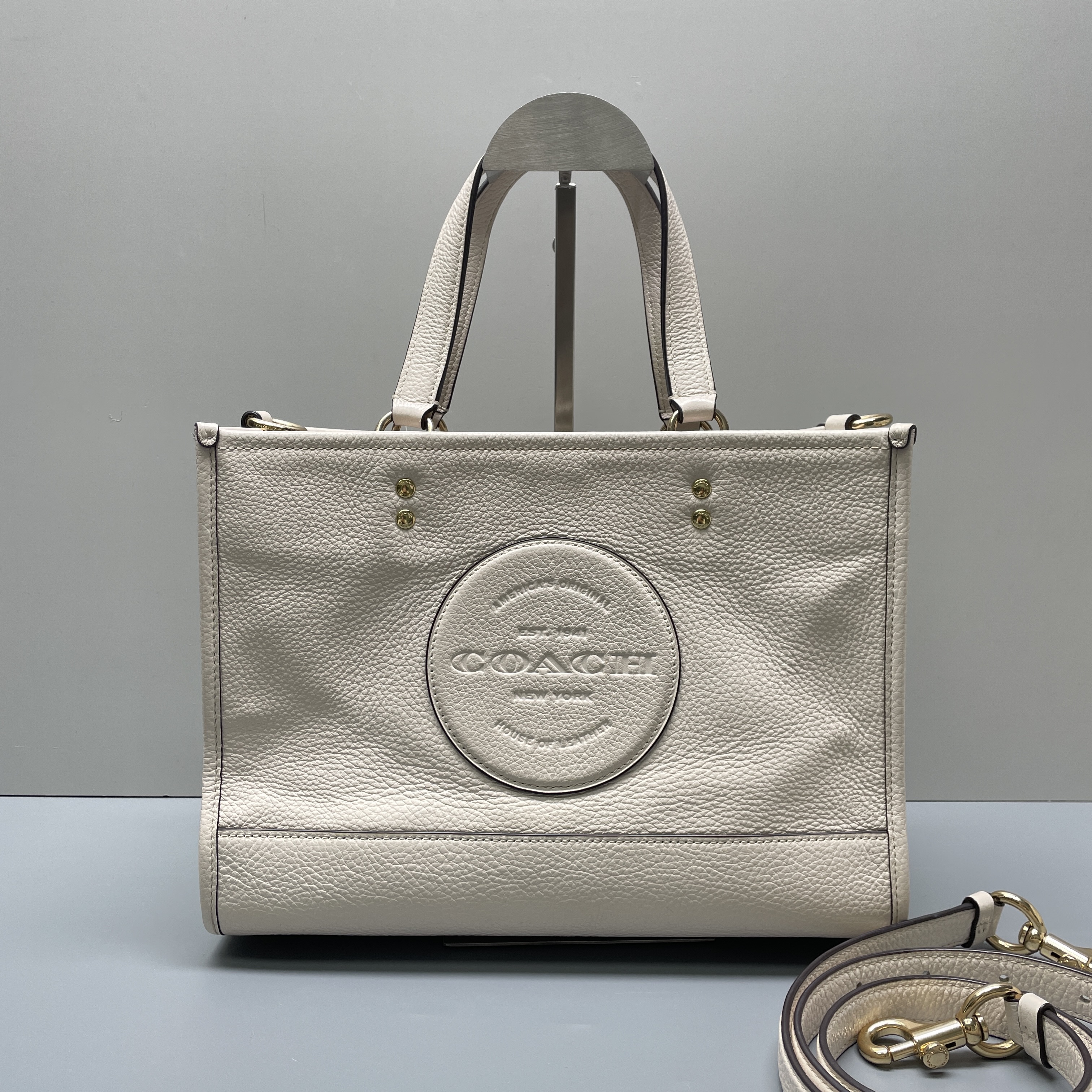 90新 COACH/蔻驰 dempsey白色横版方托30*22*12cmEM062103托特包
