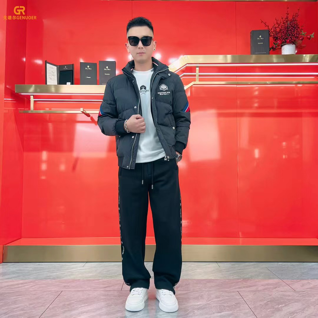 秋冬时尚男款白鸭绒羽绒服字母潮流常规款拼接羽绒保暖立领45933