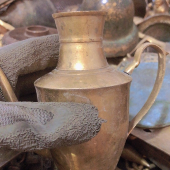 陈***安闪电购铜摆件工艺品