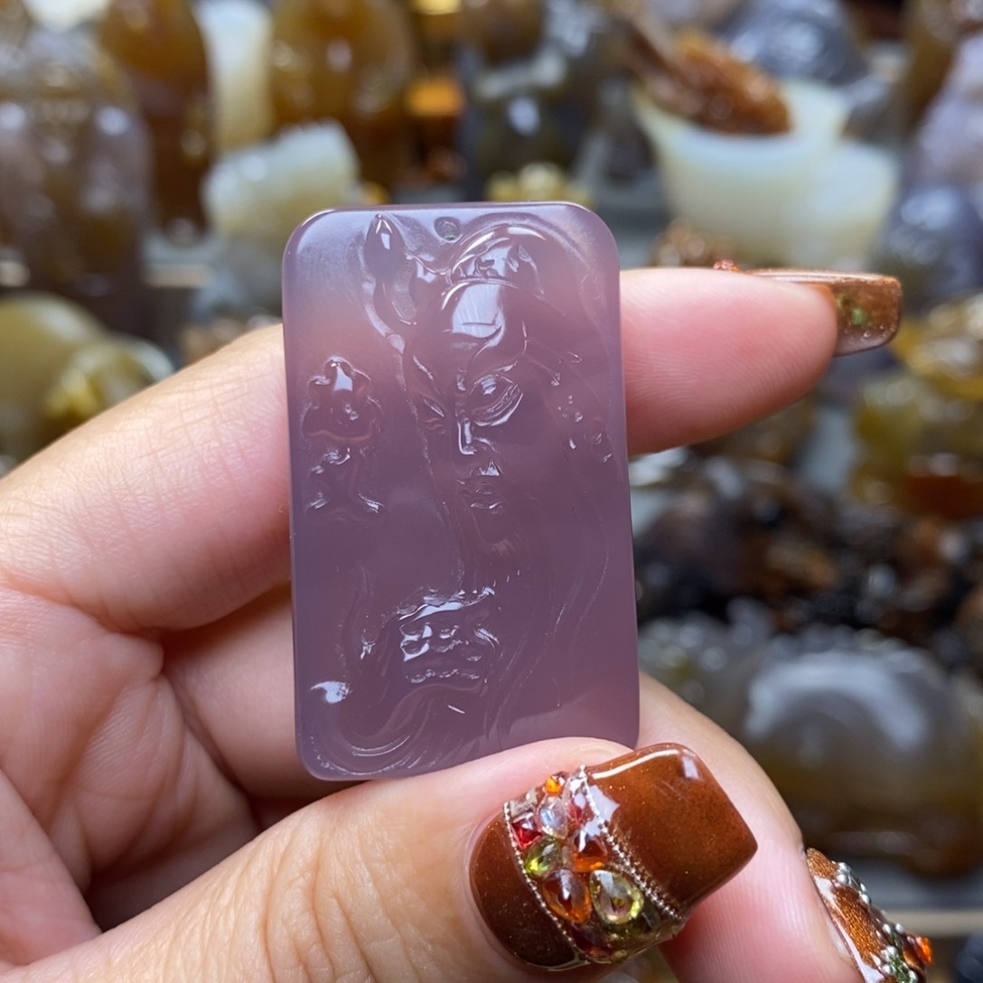 玛瑙/玉髓挂件未镶嵌