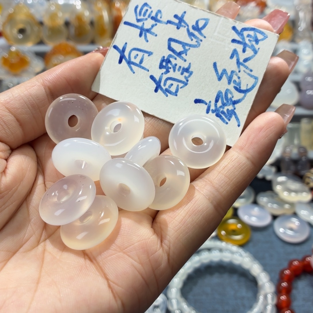 玛瑙/玉髓未镶嵌吊坠(不含链)