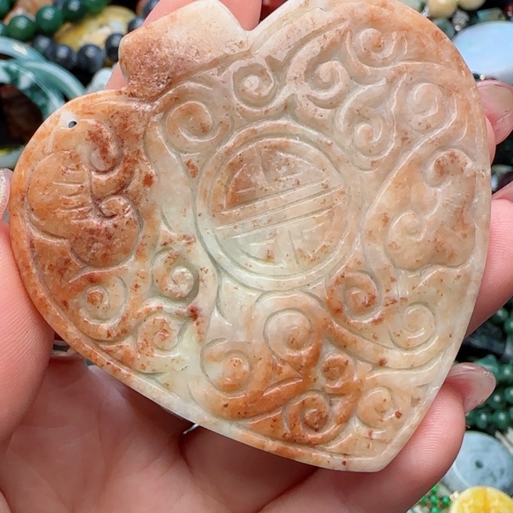 翡翠颈饰未镶嵌黄****品天然A货