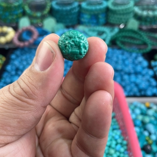 菱锰矿珠宝半成品未镶嵌