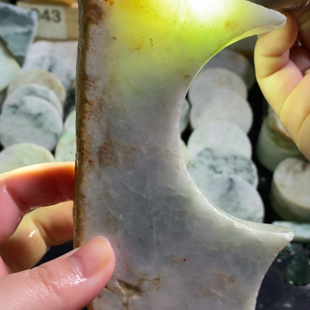 颈饰未镶嵌翡翠天然翡翠