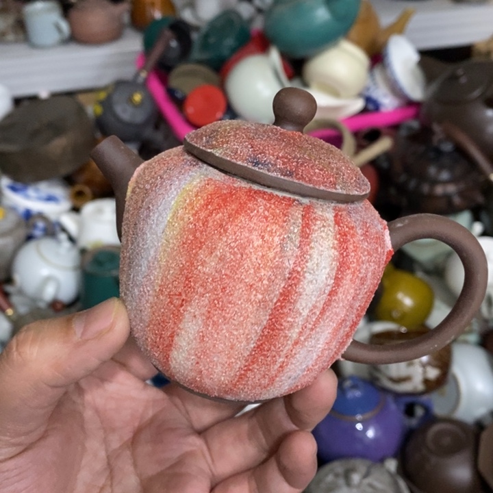 陶瓷艺术品及陶瓷壶