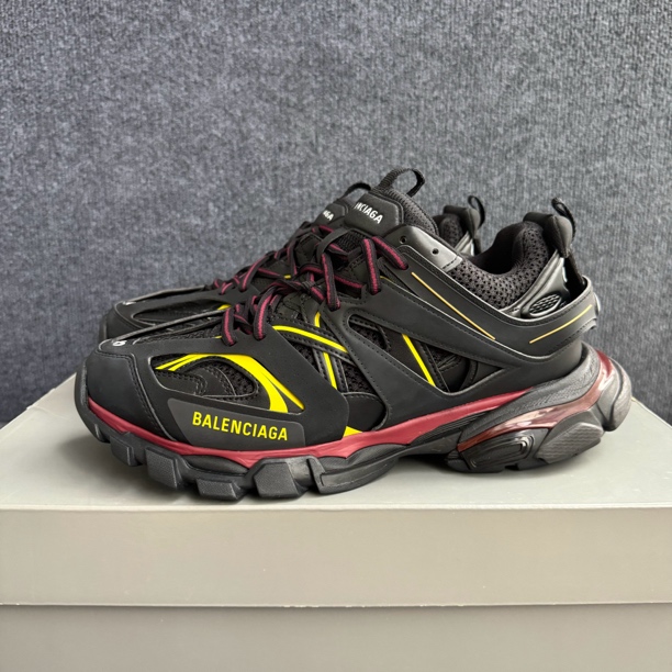 99新 Balenciaga/巴黎世家 42码 track 黑黄红 老爹鞋 原盒