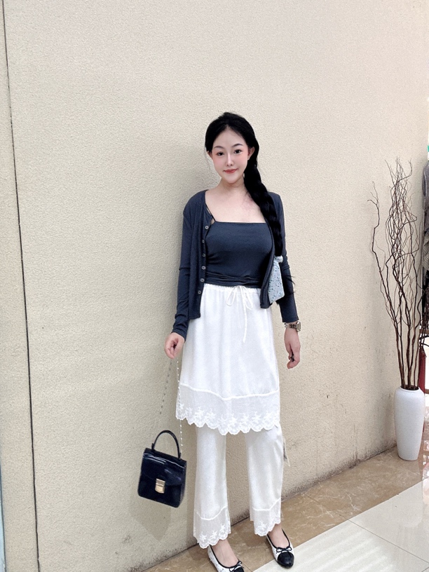 【金妮家小香风】墨韵蕾丝通勤高腰百搭遮肉拼接蕾丝套装休闲女裙裤
