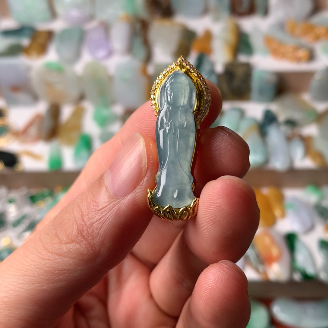 翡翠未镶嵌颈饰危地马拉翡翠，观音