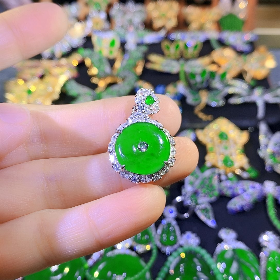 吊坠(不含链)银S925镶嵌翡翠