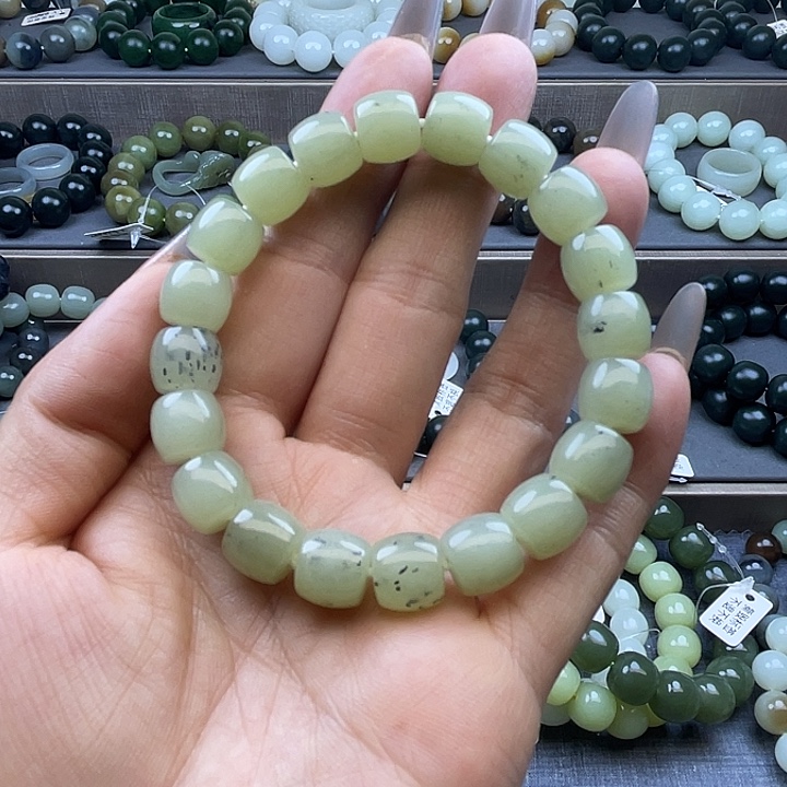 手链未镶嵌和田玉