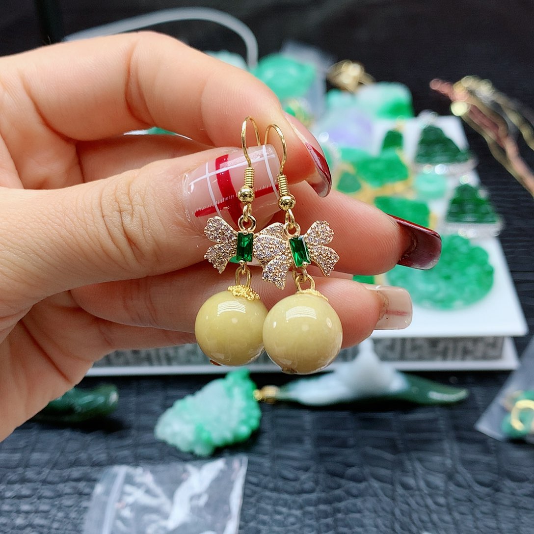 【闪购商品】翡翠耳饰未镶嵌，