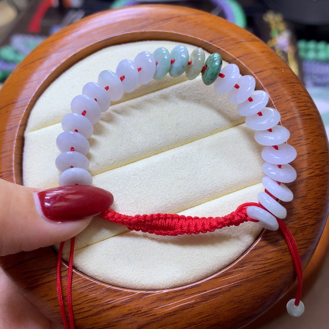 【闪购商品】翡翠颈饰未镶嵌翡翠