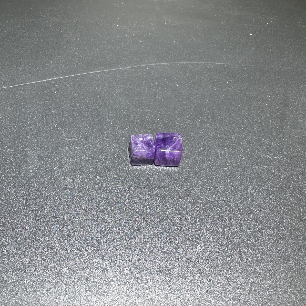 福利款紫水晶方形珠2颗