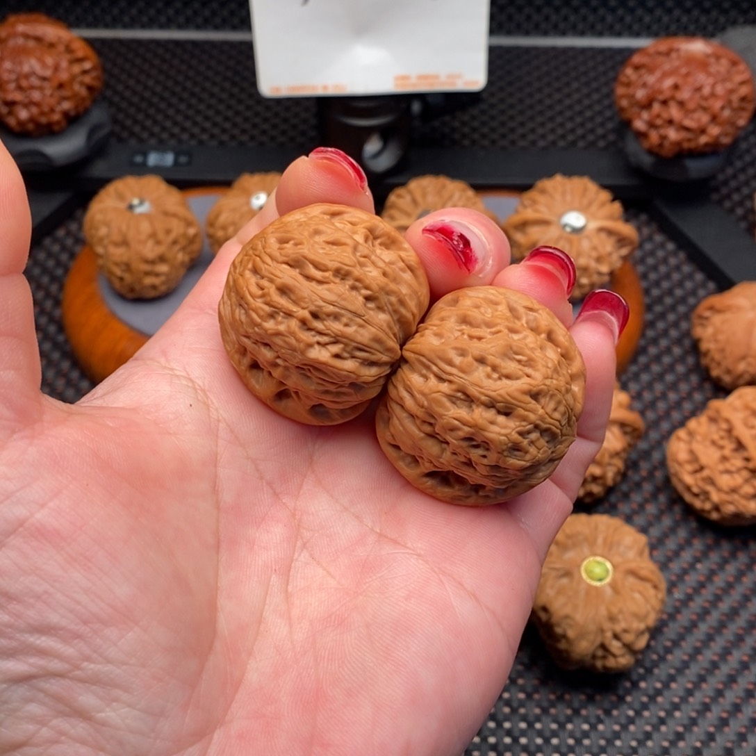 文玩核桃把件全品铁锤妹妹38.5尺