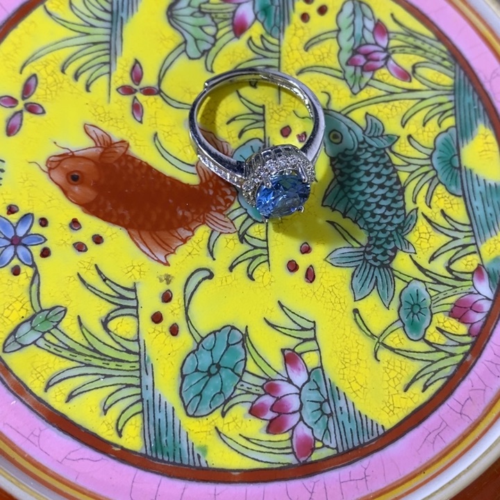 梅***精品小件精品小件