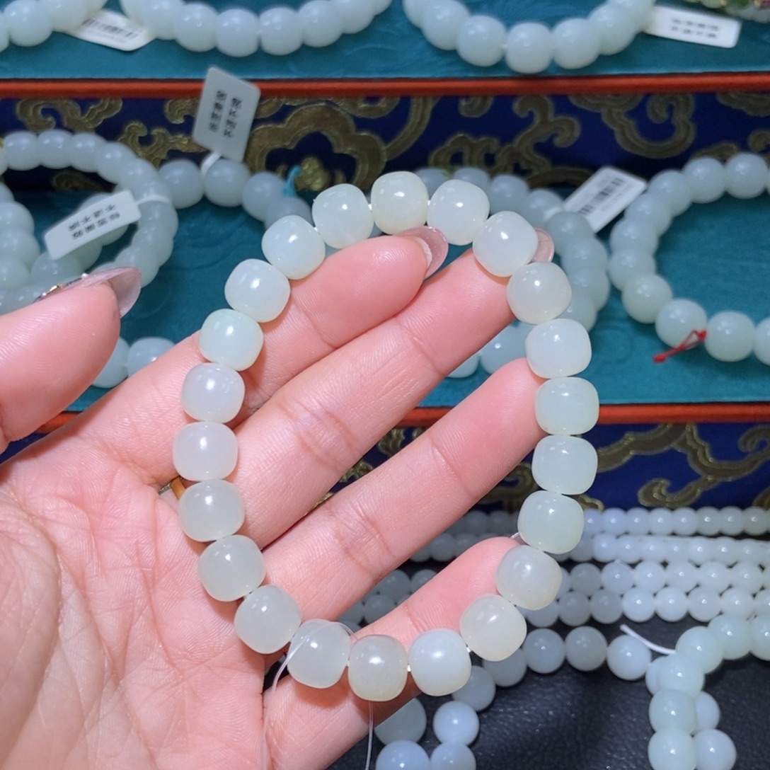 和田玉未镶嵌手串卡10老型微瑕