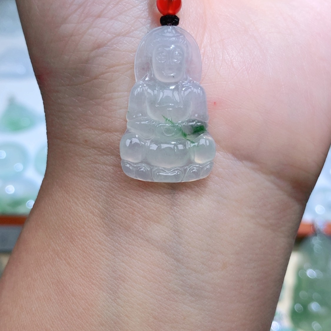 【闪购商品】翡翠颈饰未镶嵌观音