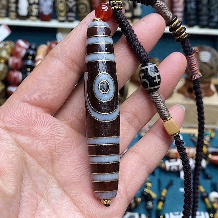玛瑙/玉髓合金颈饰