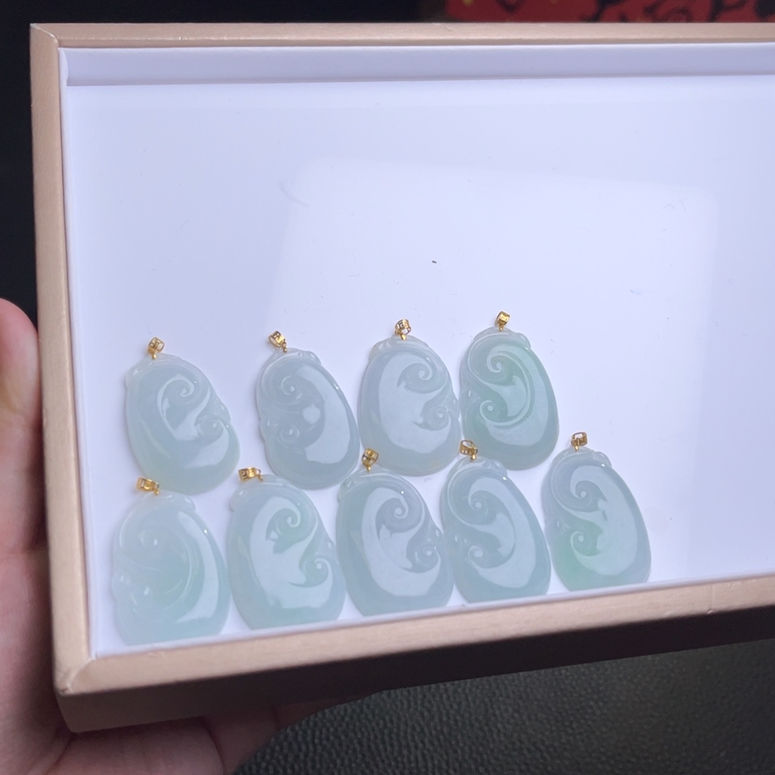 翡翠未镶嵌颈饰x9/多样性发一件/配皮绳