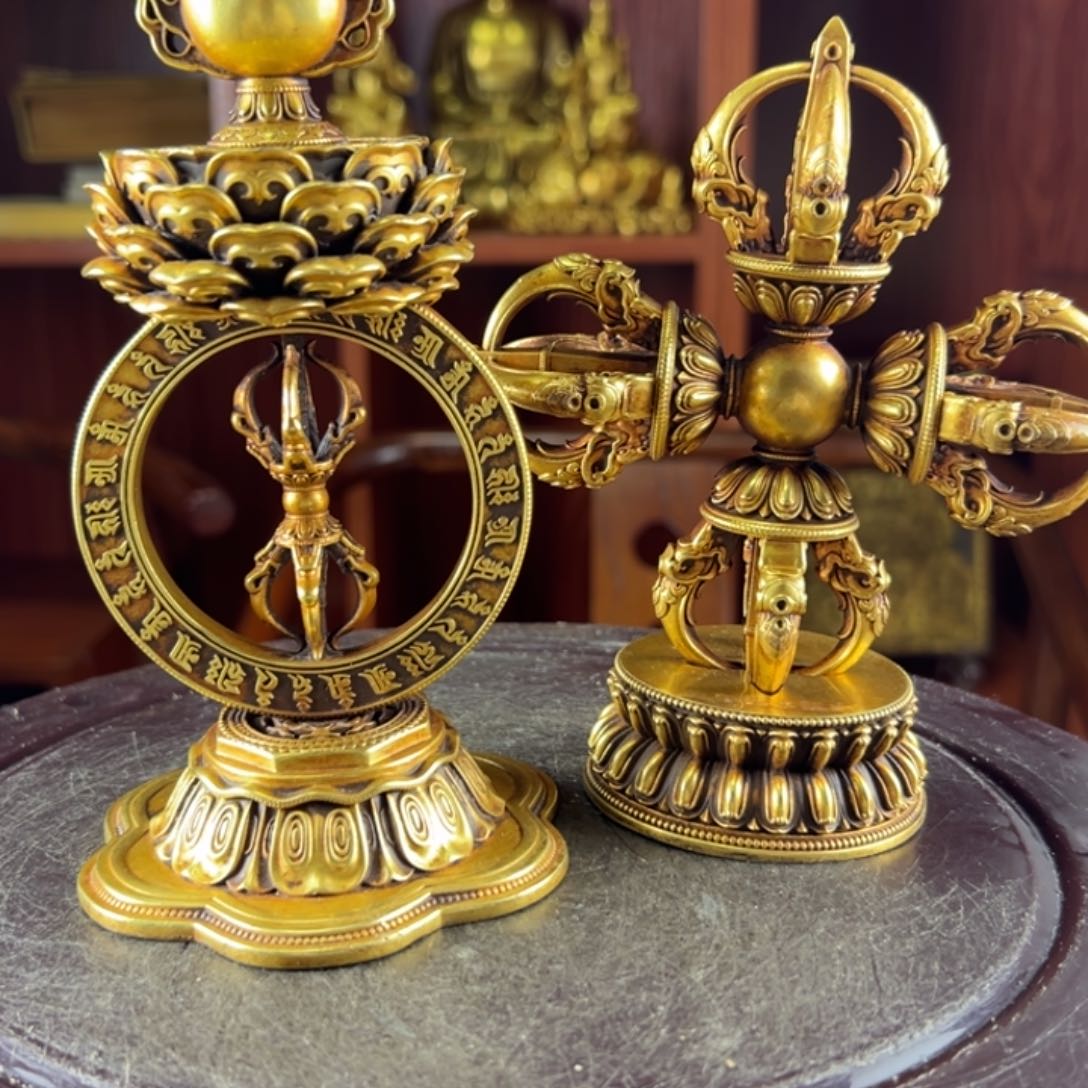 辉*朗佛像的造型和造型