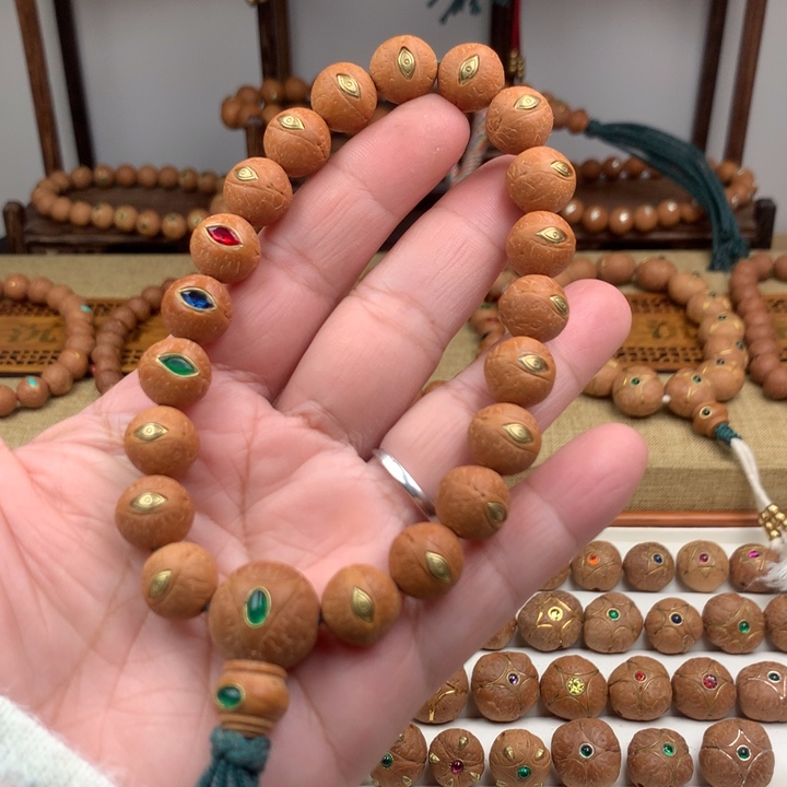凤眼菩提吊坠手串
