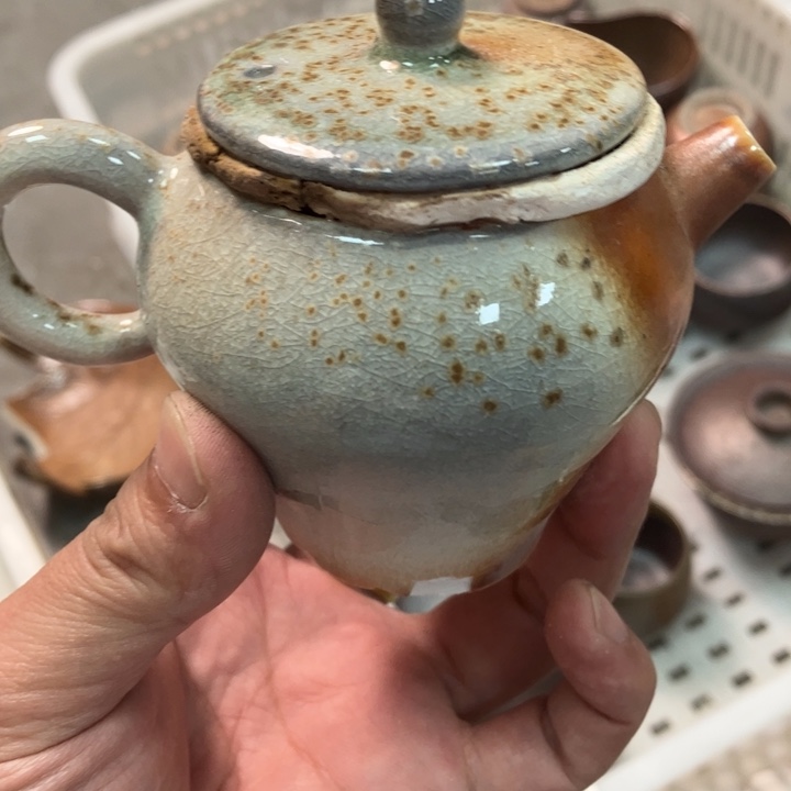 柴烧杯子与宝瓶大放漏