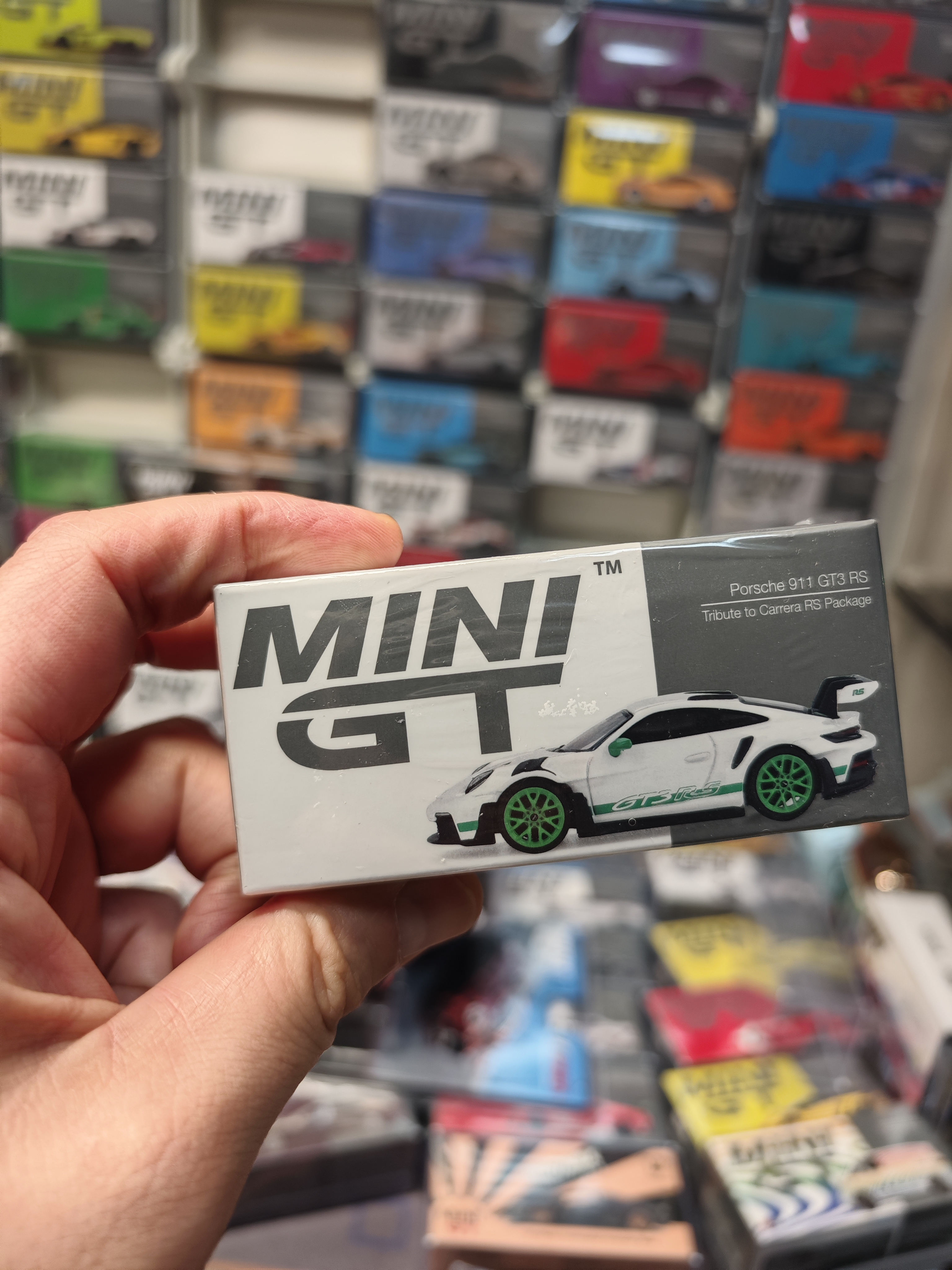 minigt 872号 保时捷911 992 GT3 RS白色致敬绿合金汽车模型