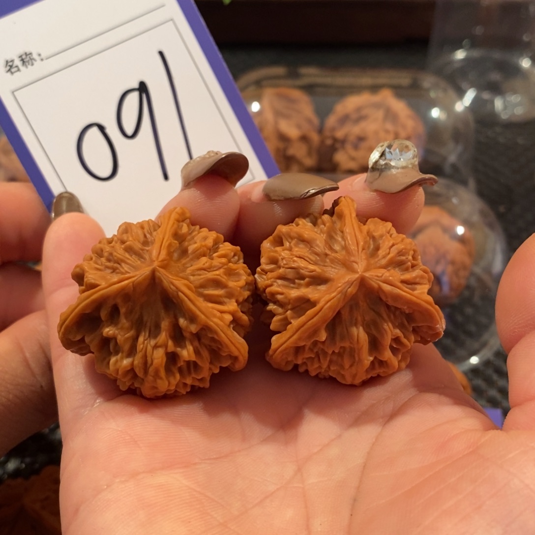 吊坠文玩核桃091秦闷三棱全品36尺
