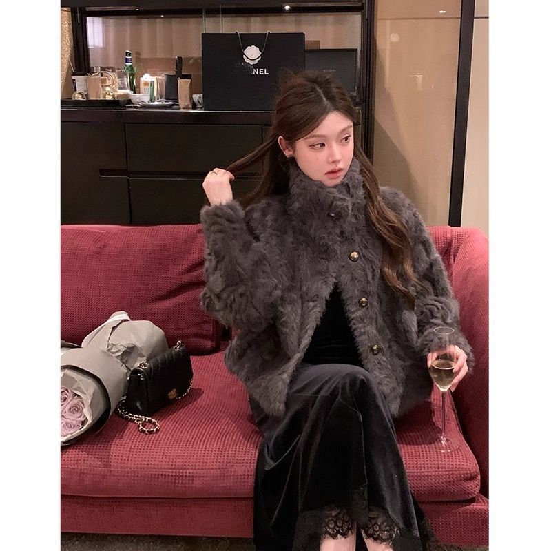 2025立领皮毛新款一体短款环保仿皮草外套毛毛加厚外套女