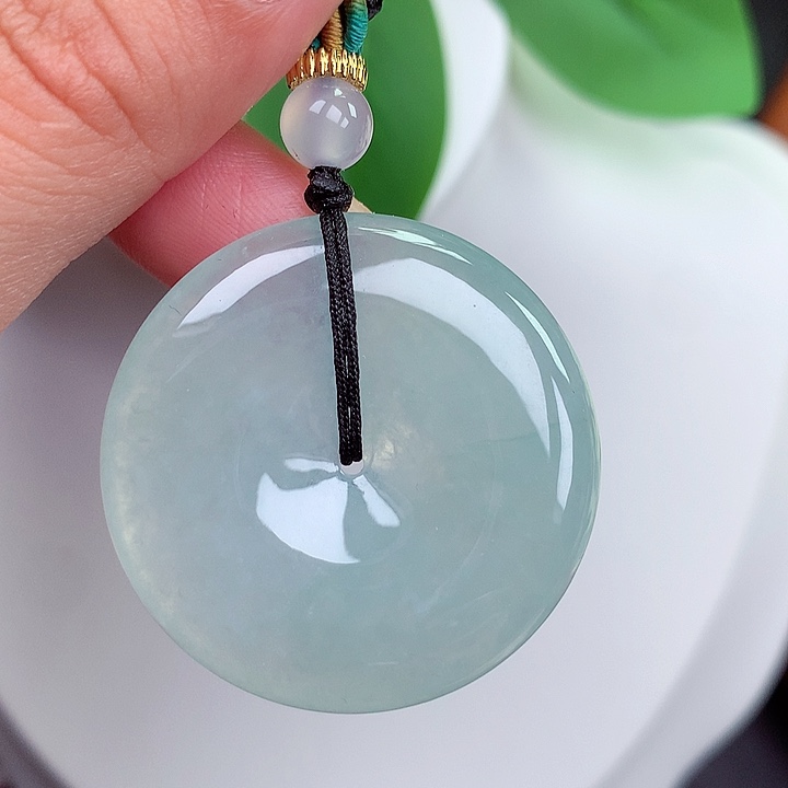 颈饰未镶嵌翡翠平安扣 34x5.9mm