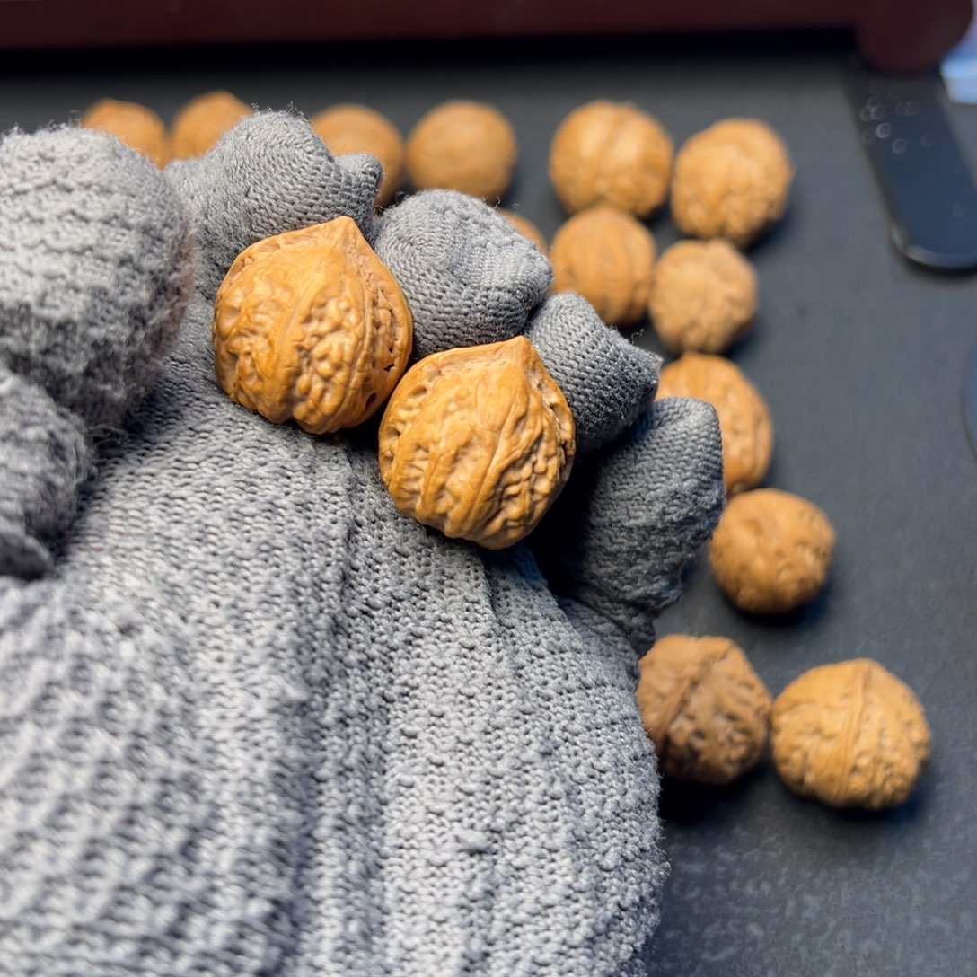 文玩核桃把件公子帽