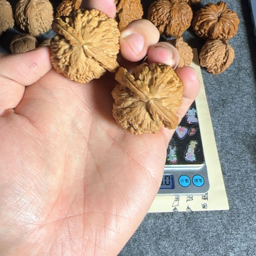 44尺全品白狮子有小黄尖没修