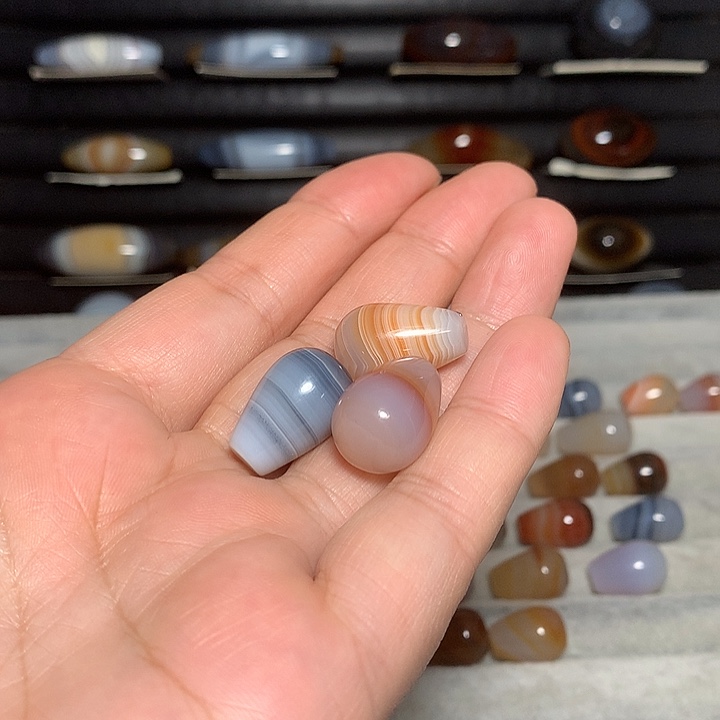 玛瑙/玉髓合金颈饰